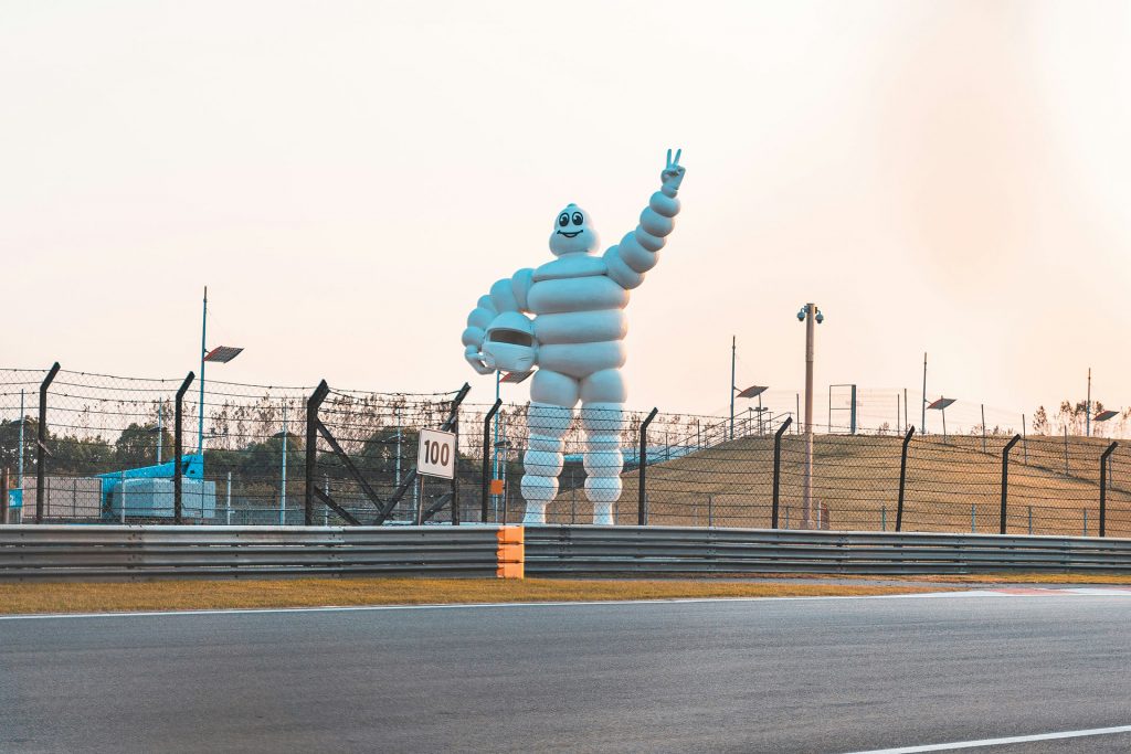 mascotas-marcas-famosas-michelin-bibendum